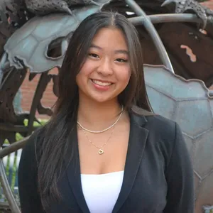 Sherry Jiang headshot